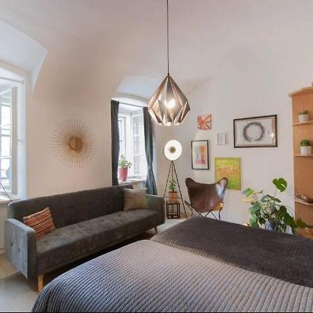 Suesses Apartment Naehe Volkstheater Bécs Kültér fotó