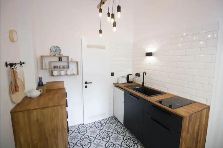 Suesses Apartment Naehe Volkstheater Bécs Kültér fotó